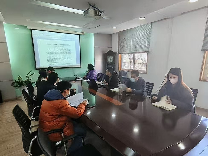 “五年奮進路，城市煥新顏”宏嘉公司研討城市更新五年發(fā)展方案
